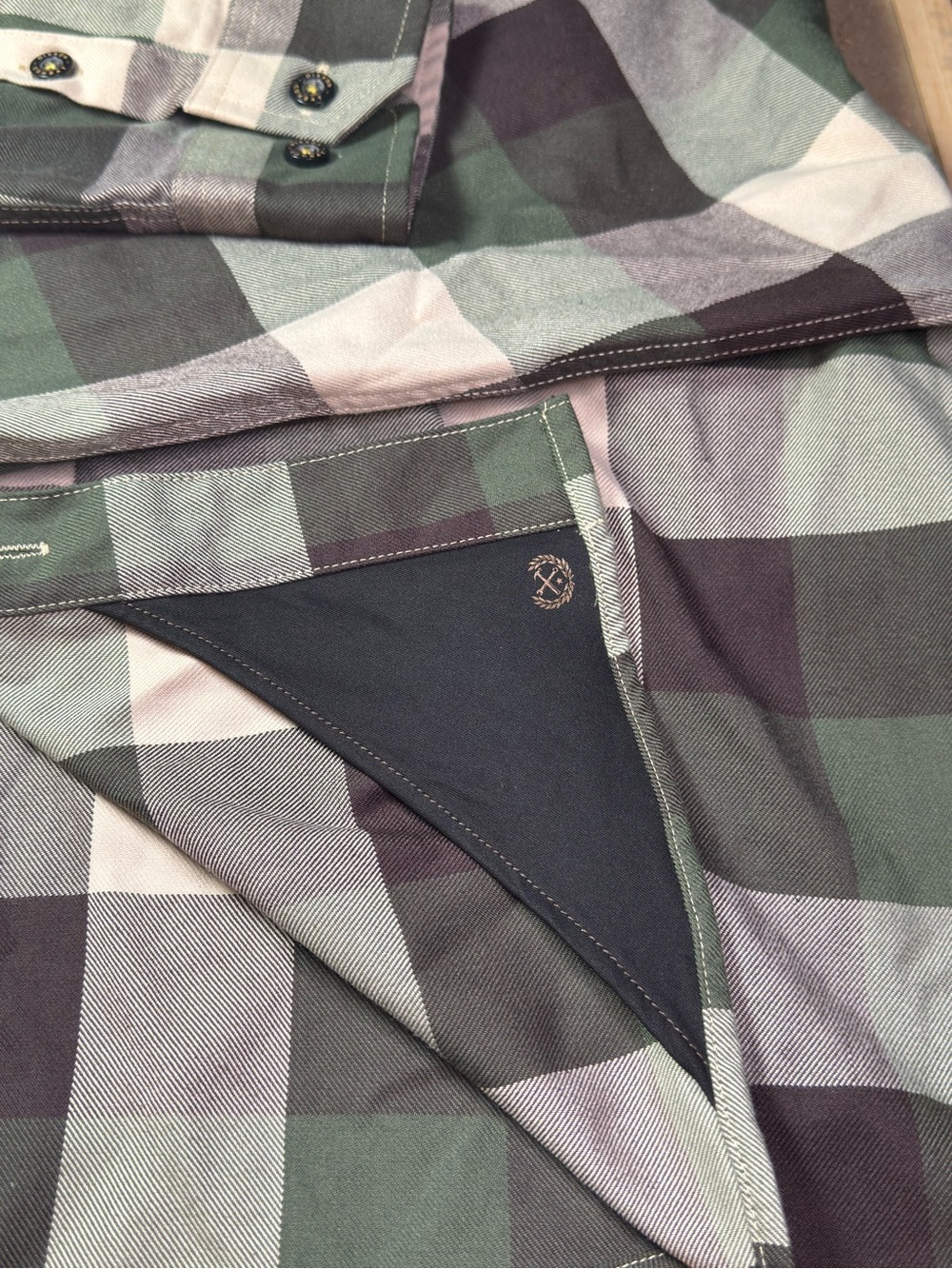 DIXXON FLANNEL ‘COMBAT’ - Men's 2XL Buffalo Check Plaid Button Down Shirt - Picture 7 of 8